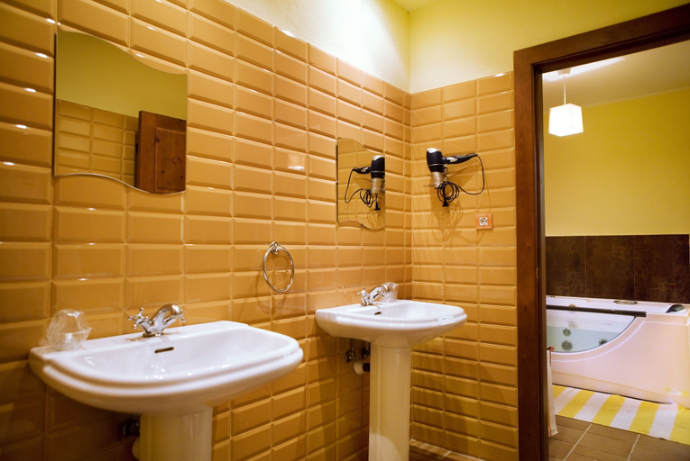 Bathroom 4, Hotel Rural La Llosa de Fombona, Asturias