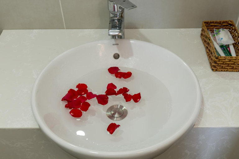 Bathroom 4, Anh Villa Hotel, Da Nang