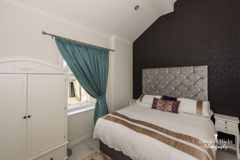 Bedroom 3, Union Bank Apartments, Sefton