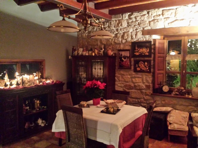 Food & Drinks, Hotel Casona de Tresali, Asturias