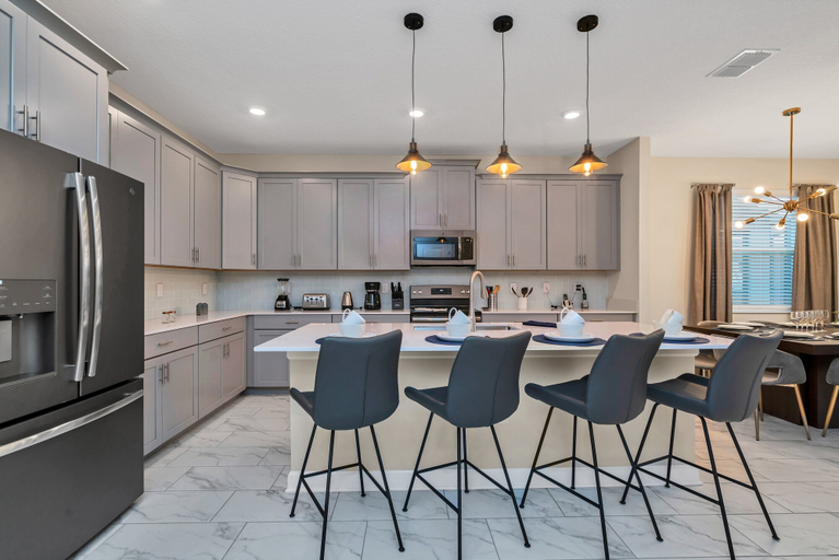 Others 5, Edgy, Modern 6 Bed 5 Bath, Osceola