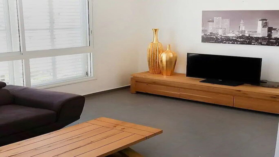 Others 5, Luxury apt heart Bat-Yam 3 m walk beach