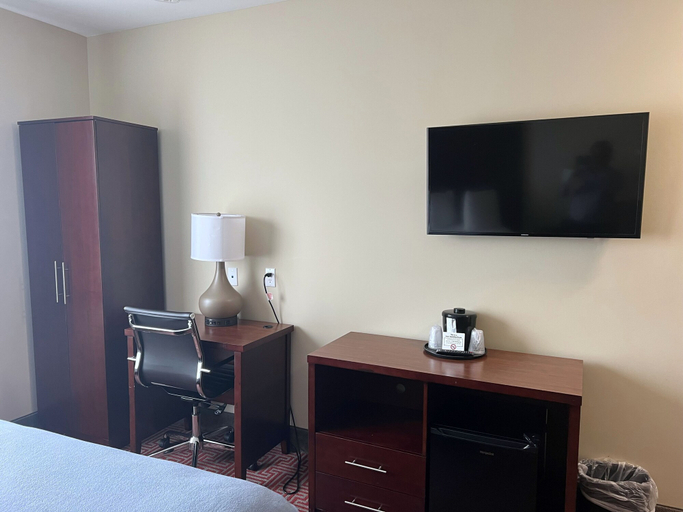 Others 4, Lotus BLU Inn & Suites, New York