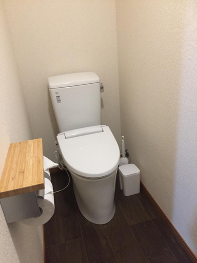 Bathroom 3, Heart Hostel and Diner, Ise