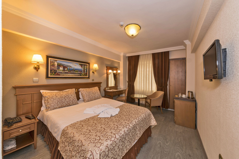 Bedroom 3, Laleli Gonen Hotel, Fatih