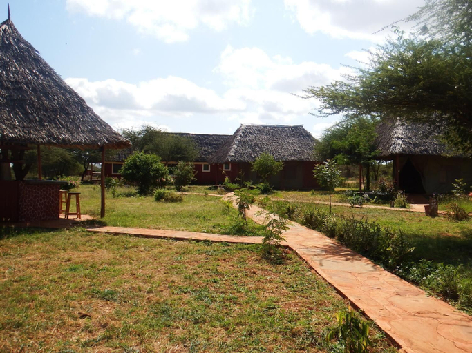 Exterior & Views 2, Lake Jipe Safari Camp, Taveta