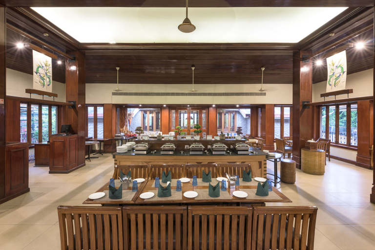 Food & Drinks 5, Club Mahindra Thekkady, Theni