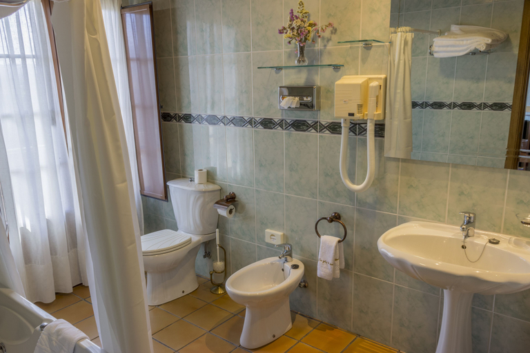 Bathroom 3, Rusticae Casa Antiga do Monte, A Coruña