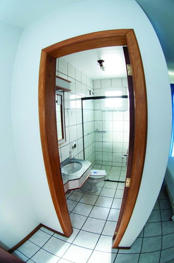 Bathroom 4, Hotel Klöppel, Blumenau