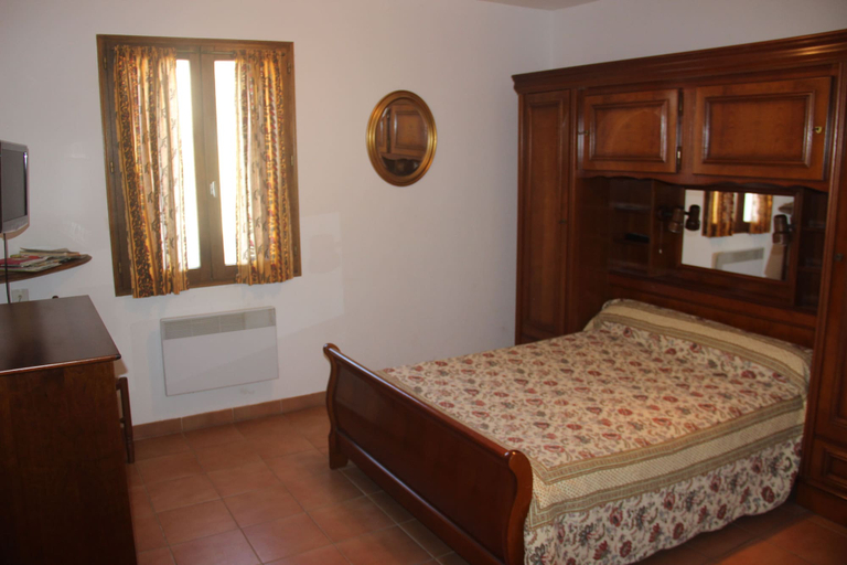 Bedroom 5, Chambres d'Hotes Les Ferrages, Var