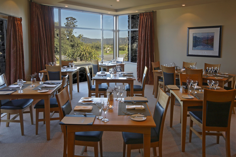 Food & Drinks 4, Scenic Hotel Te Weheka, Westland