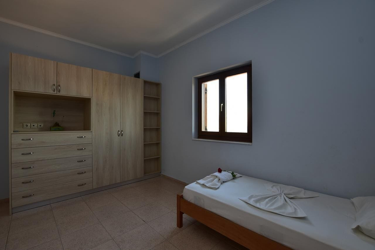 Bedroom 3, Flisvos Villa, Crete