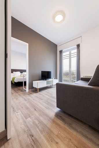 Others 4, Apartamentos Lux Santiago, A Coruña