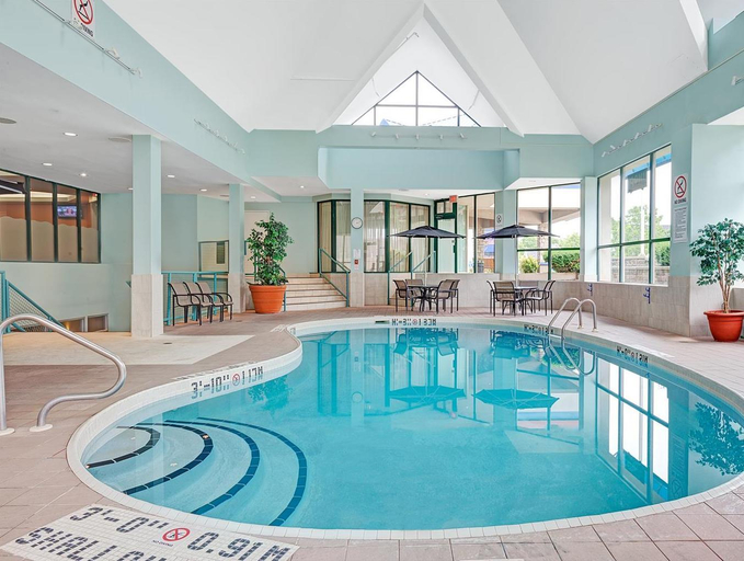 Sport & Beauty 5, Ramada by Wyndham Niagara Falls/Fallsview, Niagara
