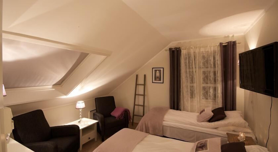Bedroom 3, Opsahl Gjestegaard, Bodø