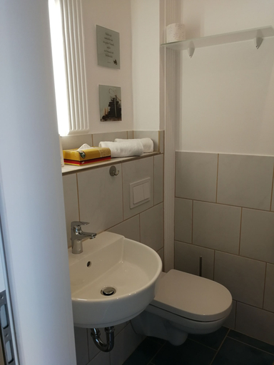 Bathroom 5, Apartmenthaus in Walle, Gifhorn