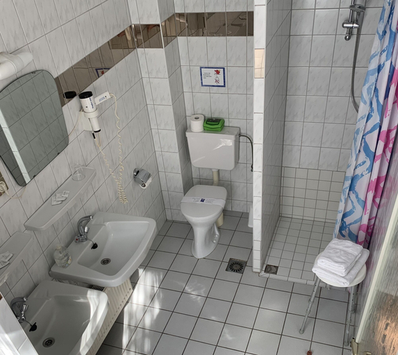 Bathroom, Hotel Stadthalle Stolberg, Städteregion Aachen
