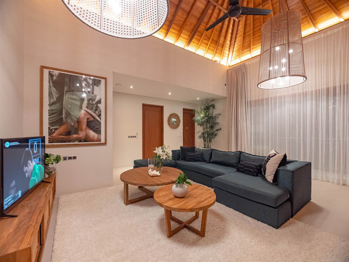 Others 5, Arama Villas, Badung