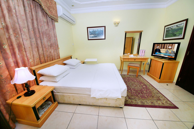 Bedroom 4, Muscat International Hotel, Muttrah