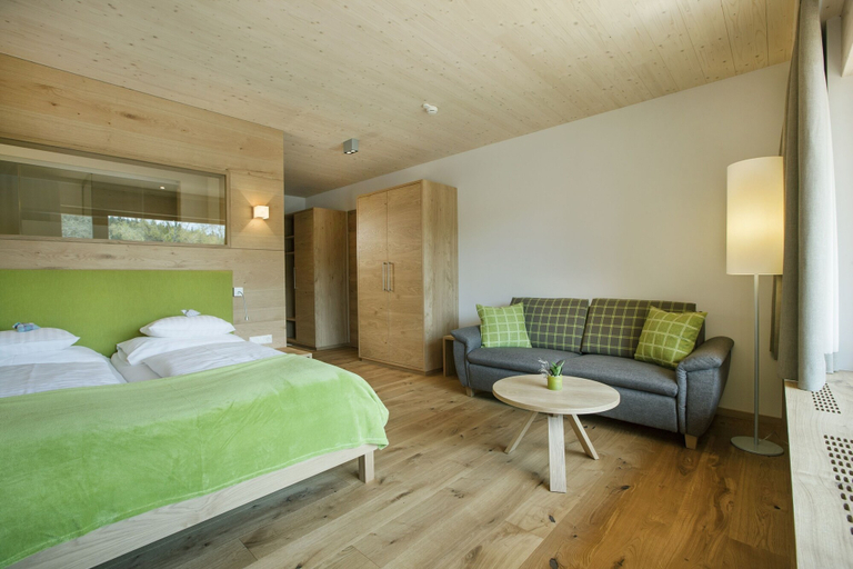 Bedroom 2, Naturparkhotel Bauernhofer, Weiz
