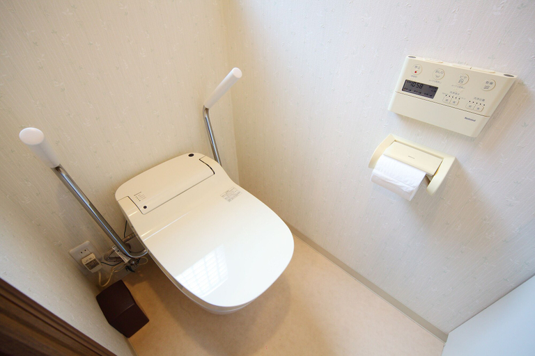 Bathroom 3, Kyo Trust, Kyoto