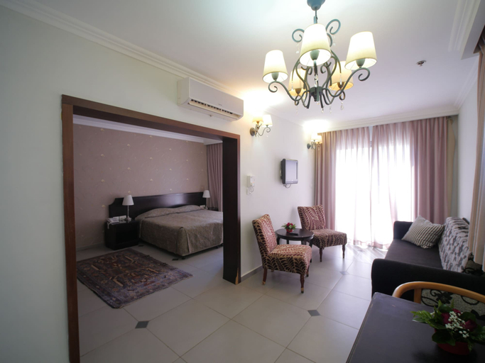 Bedroom 4, Margoa Hotel Netanya
