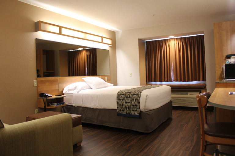 Bedroom 15