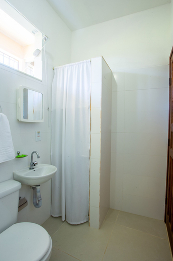 Bathroom 4, Pousada Quatro Estações Paraty, Parati