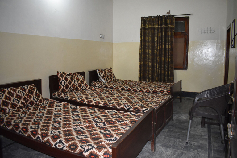 Bedroom 3, Hotel Comfort Inn, Zhob