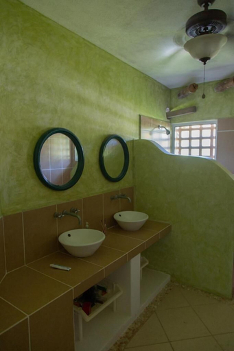 Bathroom, Panoramic Villa Casa Mar Monterrico, Taxisco