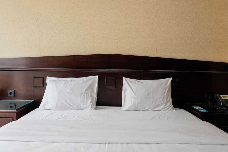 Bedroom 4, Modern Comfy Studio Apartment at U Residence, Tangerang