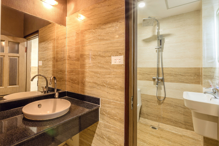 Bathroom 4, Manmo Ha Noi Business Hotel, Cầu Giấy