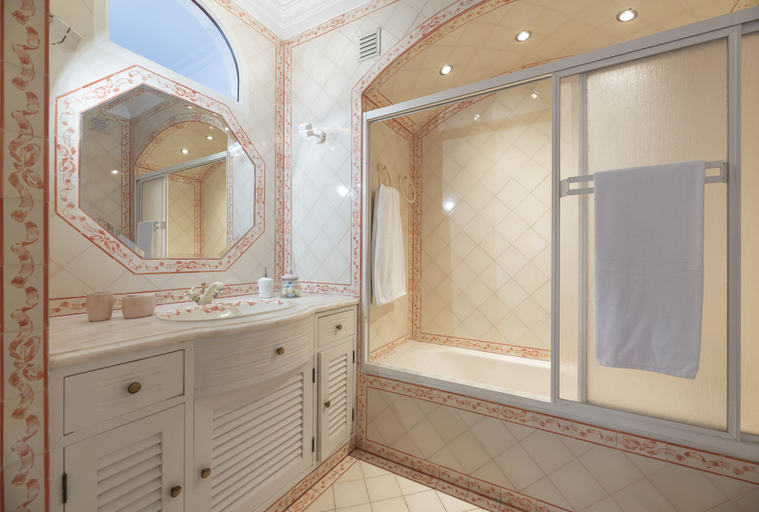 Bathroom 5, ETHOS Bertolina Wellness Urban Living., Albufeira