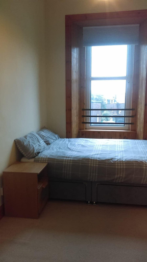 Bedroom 5, Central 3 double bed apartment, Edinburgh