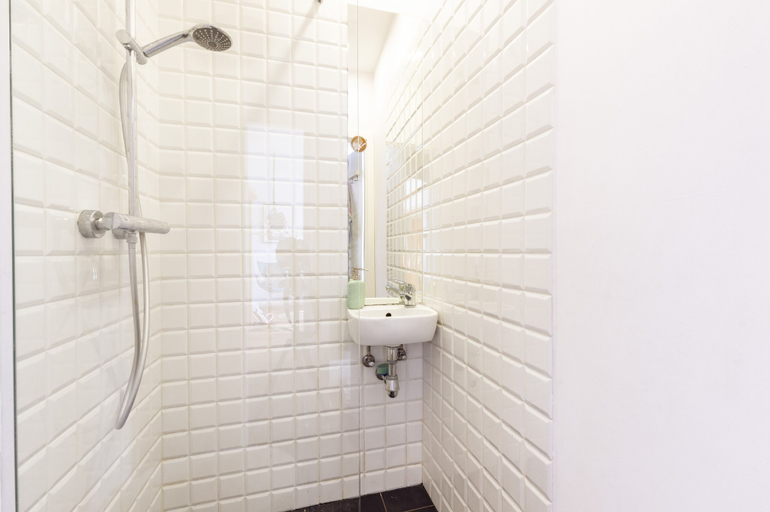 Bathroom, Warsaw Concierge Studio Old Town Square, Warsaw