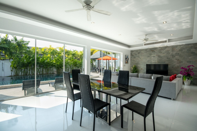 Food & Drinks, Kamala Contemporary 3 Bedrooms Pool Villa, Phuket Island