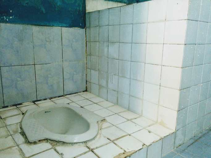 Bathroom 5, Hotel Gunung Slamet, Banyumas