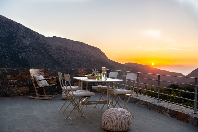 Others 5, Villa Adagio, Crete