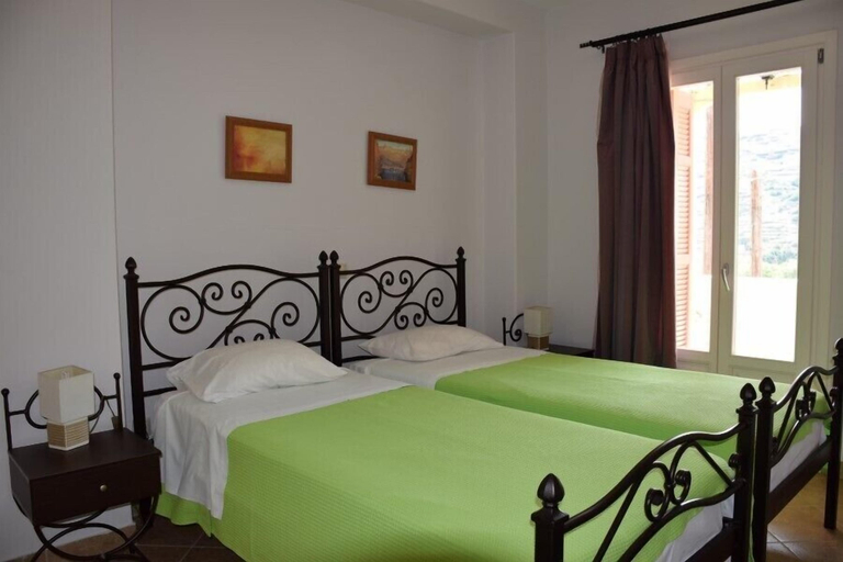 Bedroom 2, Rastoni Apartments, South Aegean