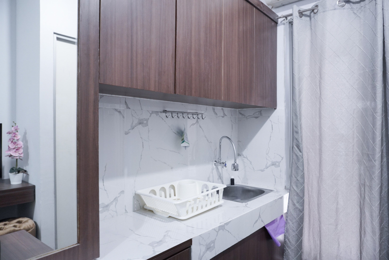 Others 4, Nice and Simply 2BR at Green Bay Pluit Apartment By Travelio, Jakarta Utara