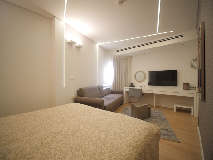 Bedroom 3, Margoa Hotel Netanya