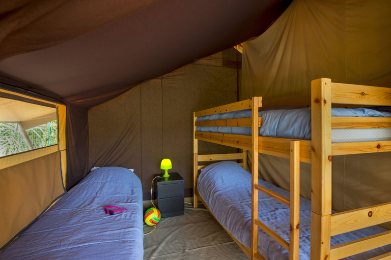 Bedroom 3, Cybeles Vacances Camping Les Albères, Pyrénées-Orientales