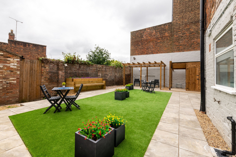 Others 5, Bricksage Rooms, King's Lynn South Gate, Cambridgeshire