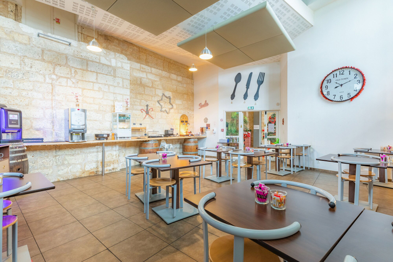 Food & Drinks 5, Appart'City Classic Angoulême Centre, Charente
