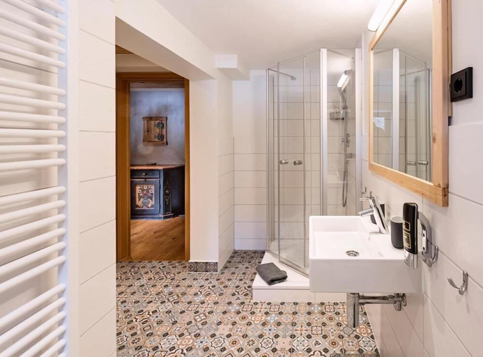 Bathroom 3, Auenhütte, Bregenz