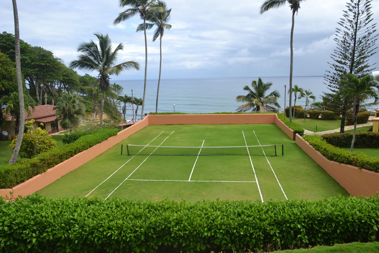 Others 5, Villa Cabino, Cabrera