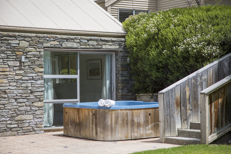 Exterior & Views 2, Riverview Retreat, Queenstown-Lakes