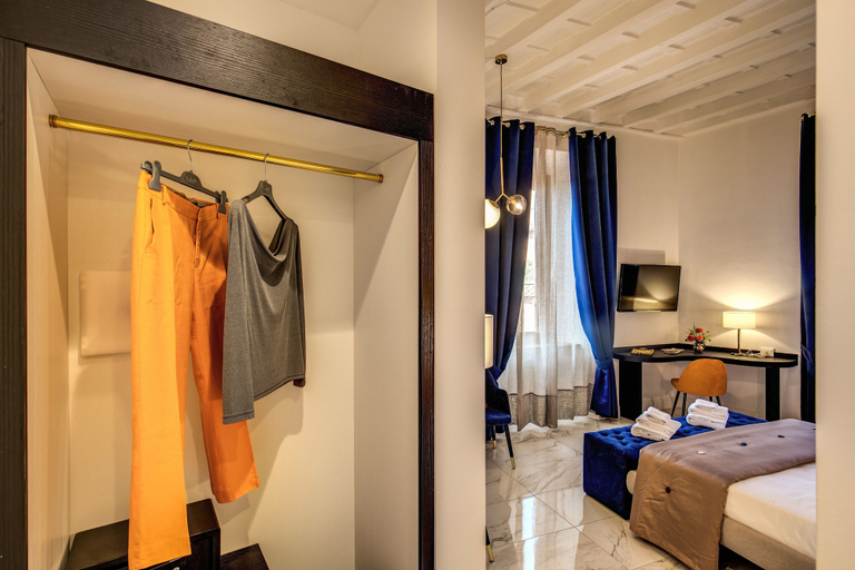 Bedroom 3, Little Queen Pantheon Residence, Rome