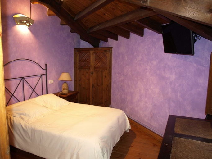 Bedroom 2, Torre los Templarios, Burgos
