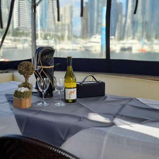 Others 5, Yacht King, Haeundae